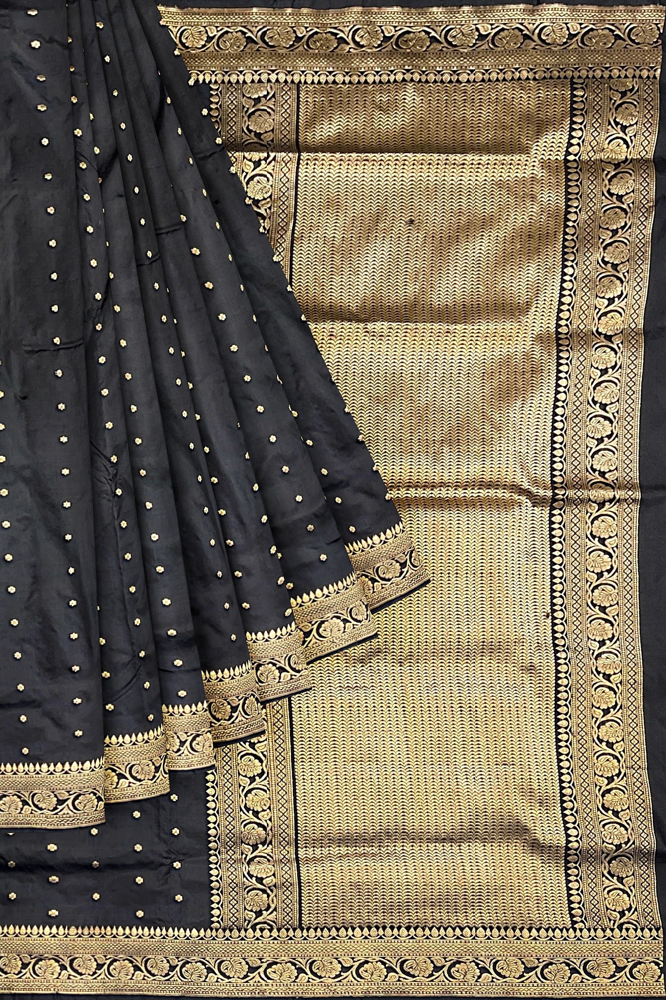 Black Katan Silk Handloom Banarasi Saree